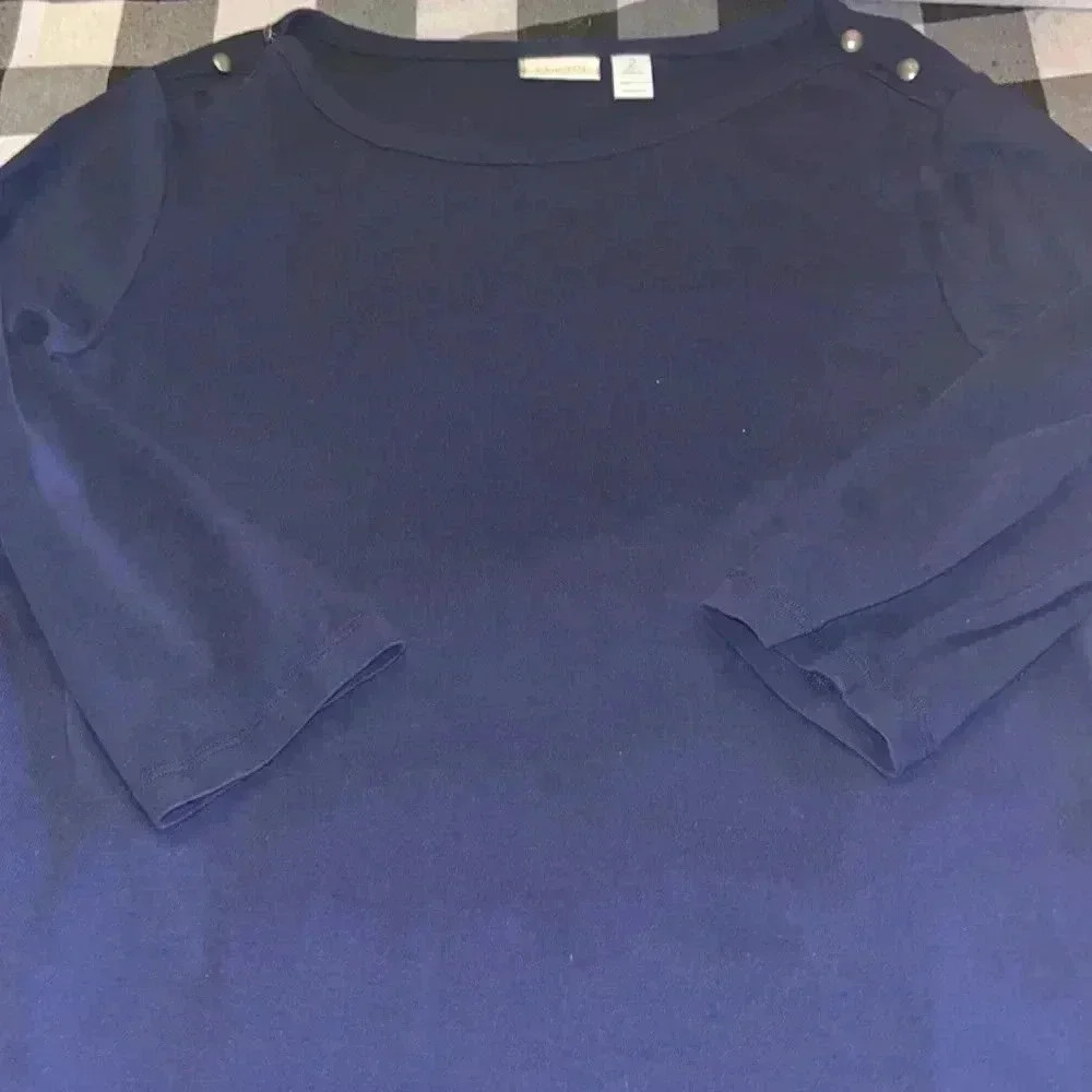 Chicos size Large Navy blue top cotton - Picture 2 of 4